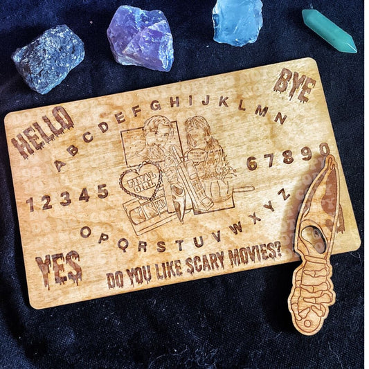 Scream Ghostface Ouija Board - Halloween Spirit Board, What's Your Favorite Scary Movie, Witchy Tools, Spooky Wall Art, Talking Boards